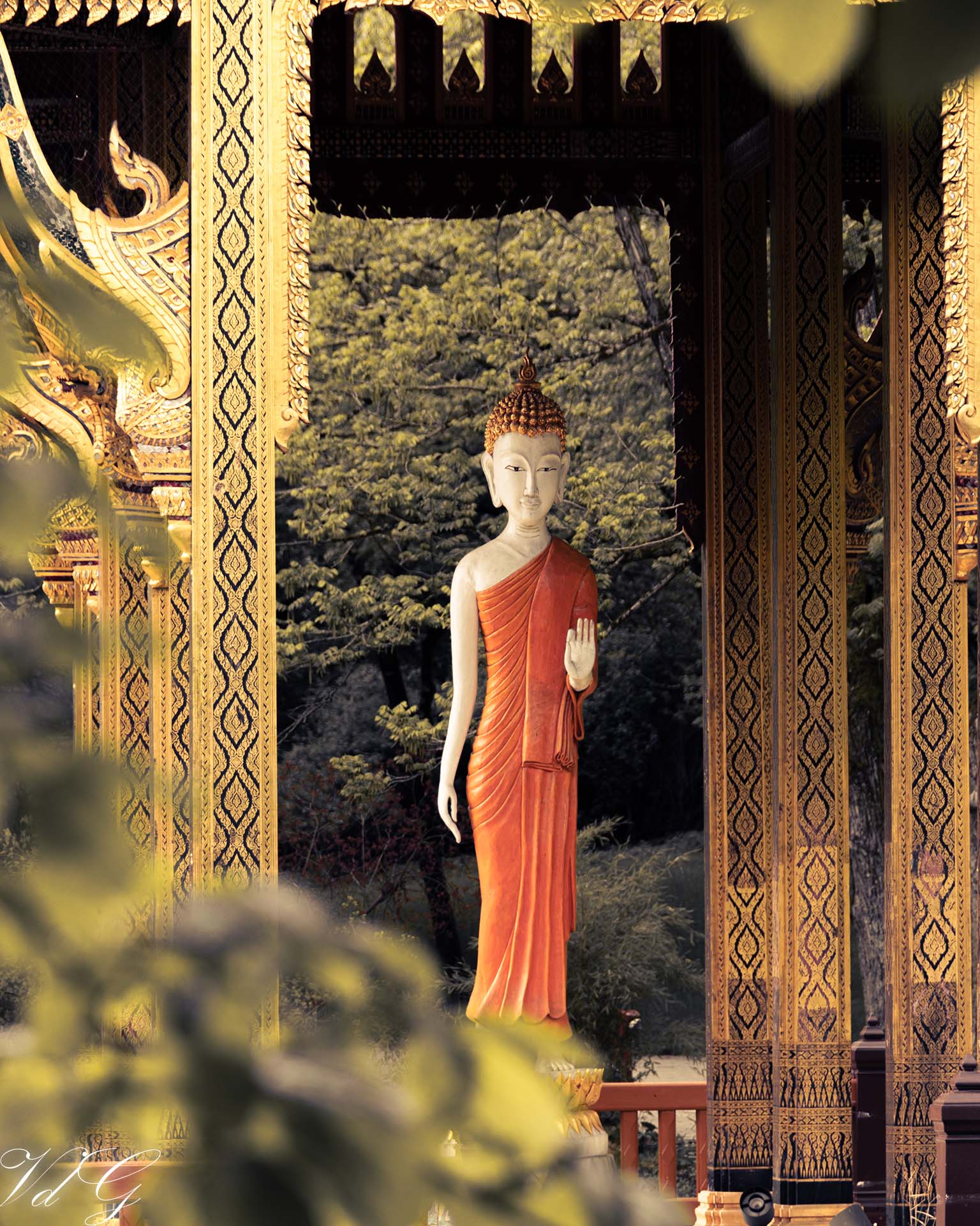 Buddha Statue within Gold (2023)